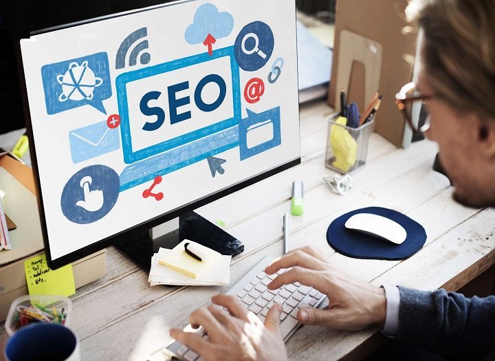 Kết hợp SEO và quảng cáo trong chiến lược tổng thể mang lại lợi ích gì?